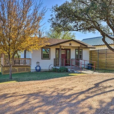 Cozy Fredericksburg Studio Near Wineries! מראה חיצוני תמונה