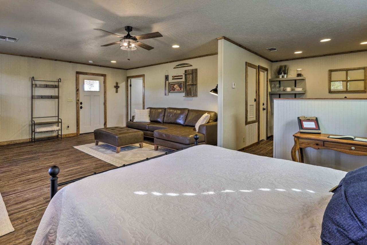 Cozy Fredericksburg Studio Near Wineries! מראה חיצוני תמונה