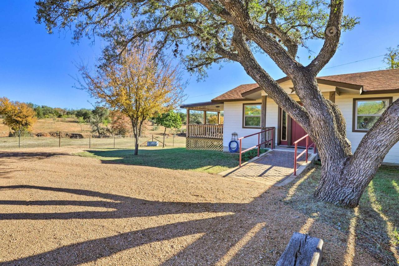 Cozy Fredericksburg Studio Near Wineries! מראה חיצוני תמונה